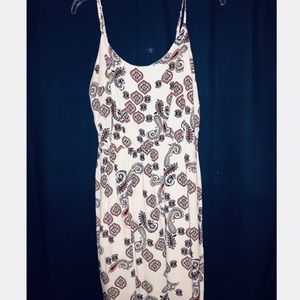 I am selling an old navy dress